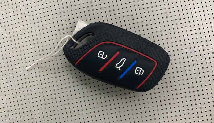 2022 MG ASTOR SAVVY 1.5 CVT, Petrol, Automatic, 90,017 km, Key Close Up