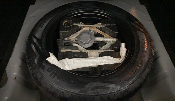 2022 MG ASTOR SAVVY 1.5 CVT, Petrol, Automatic, 90,017 km, Spare Tyre