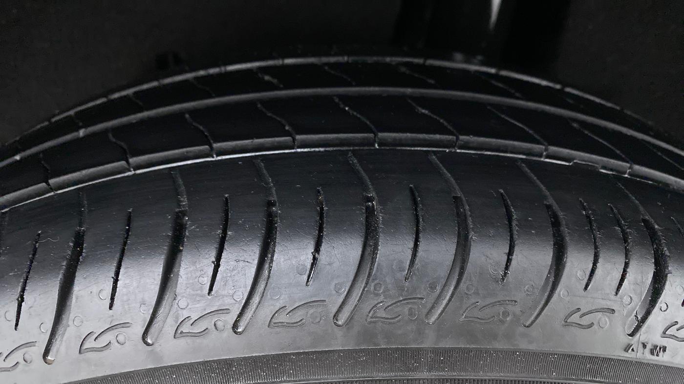 2019 Maruti Baleno DELTA 1.2 K12, Petrol, Manual, 20,747 km, Left Rear Tyre Tread