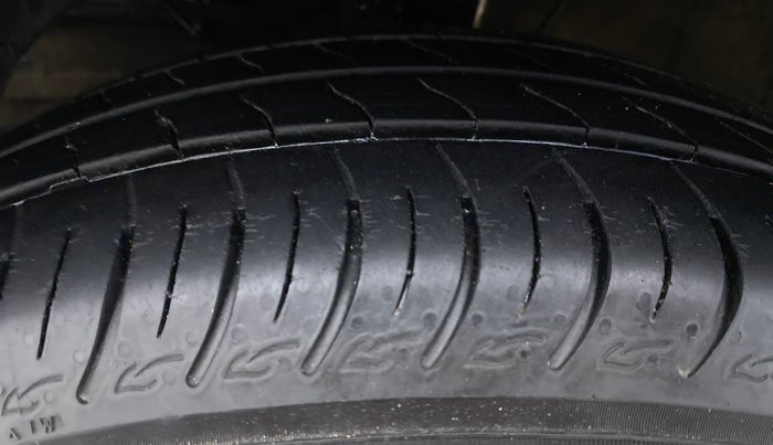 2019 Maruti Baleno DELTA 1.2 K12, Petrol, Manual, 20,747 km, Left Front Tyre Tread