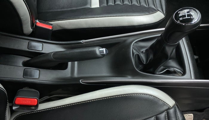 2019 Maruti Baleno DELTA 1.2 K12, Petrol, Manual, 20,747 km, Gear Lever