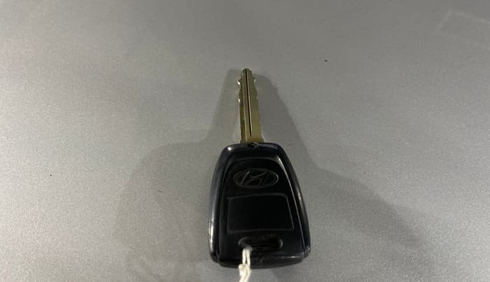 2018 Hyundai Eon SPORTZ, Petrol, Manual, 21,845 km, Key Close Up