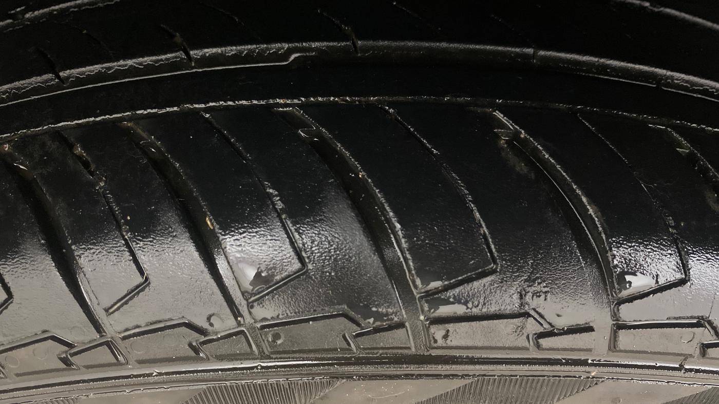 2024 Hyundai EXTER SX (O) CONNECT, Petrol, Manual, 46,312 km, Right Rear Tyre Tread
