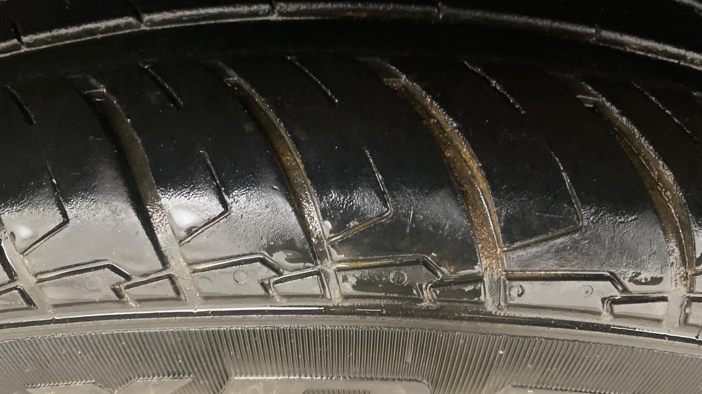 2024 Hyundai EXTER SX (O) CONNECT, Petrol, Manual, 46,312 km, Left Front Tyre Tread