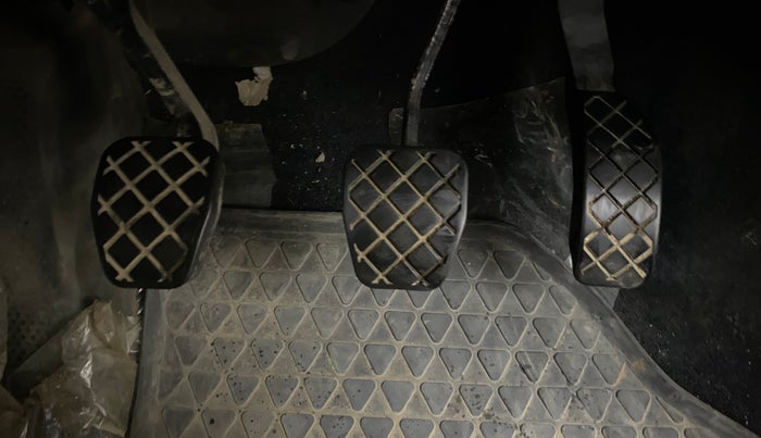 2021 Volkswagen Polo TRENDLINE 1.0L, Petrol, Manual, 12,843 km, Pedals