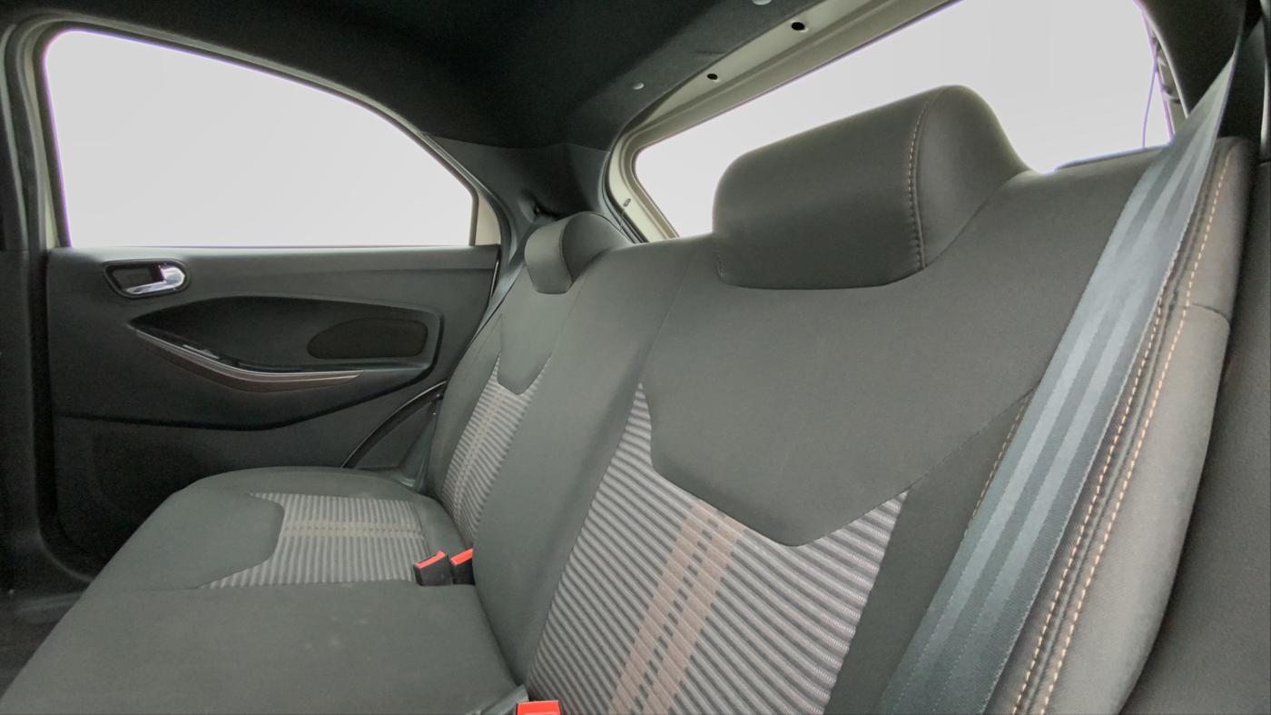 2018 Ford FREESTYLE TITANIUM 1.2 TI-VCT MT, Petrol, Manual, 31,994 km, Right Side Rear Door Cabin