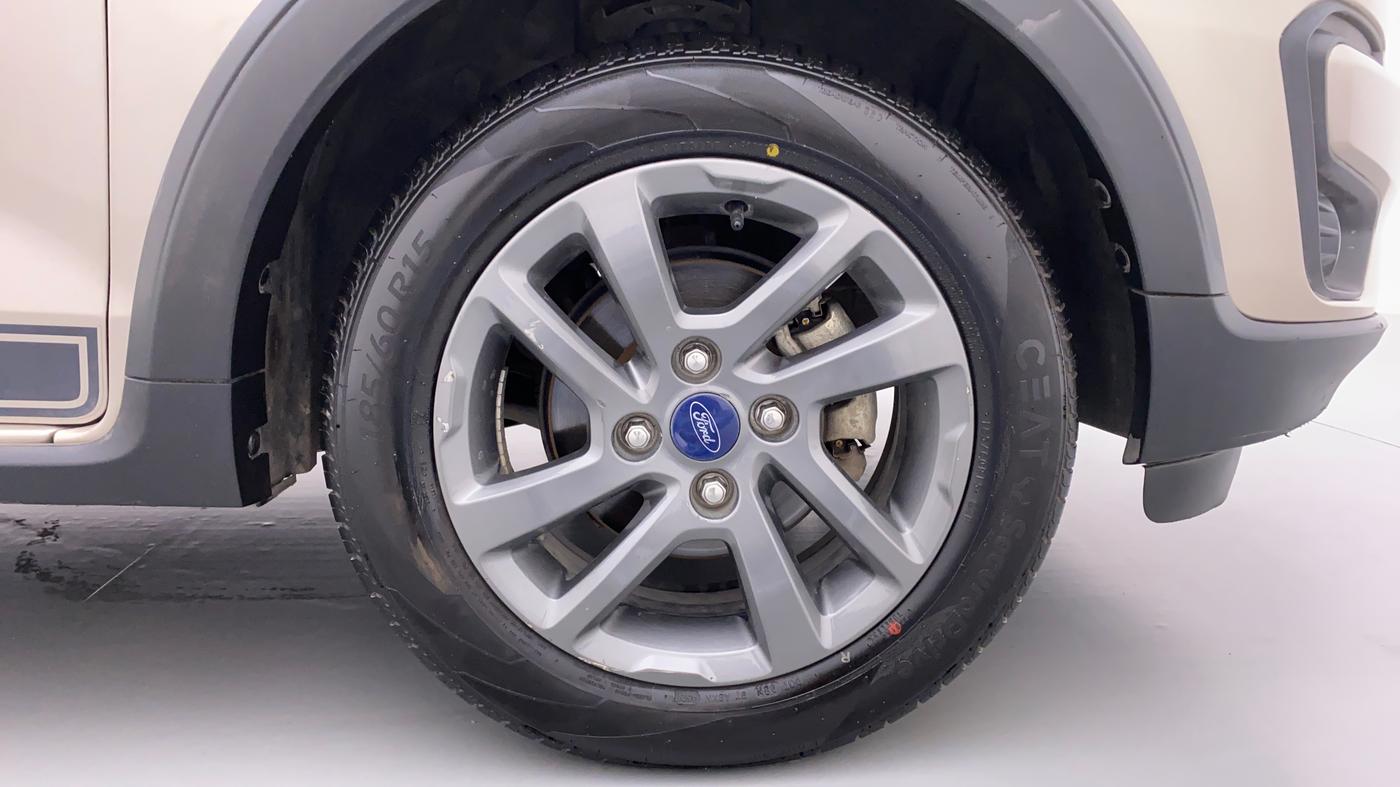 2018 Ford FREESTYLE TITANIUM 1.2 TI-VCT MT, Petrol, Manual, 31,994 km, Right Front Wheel