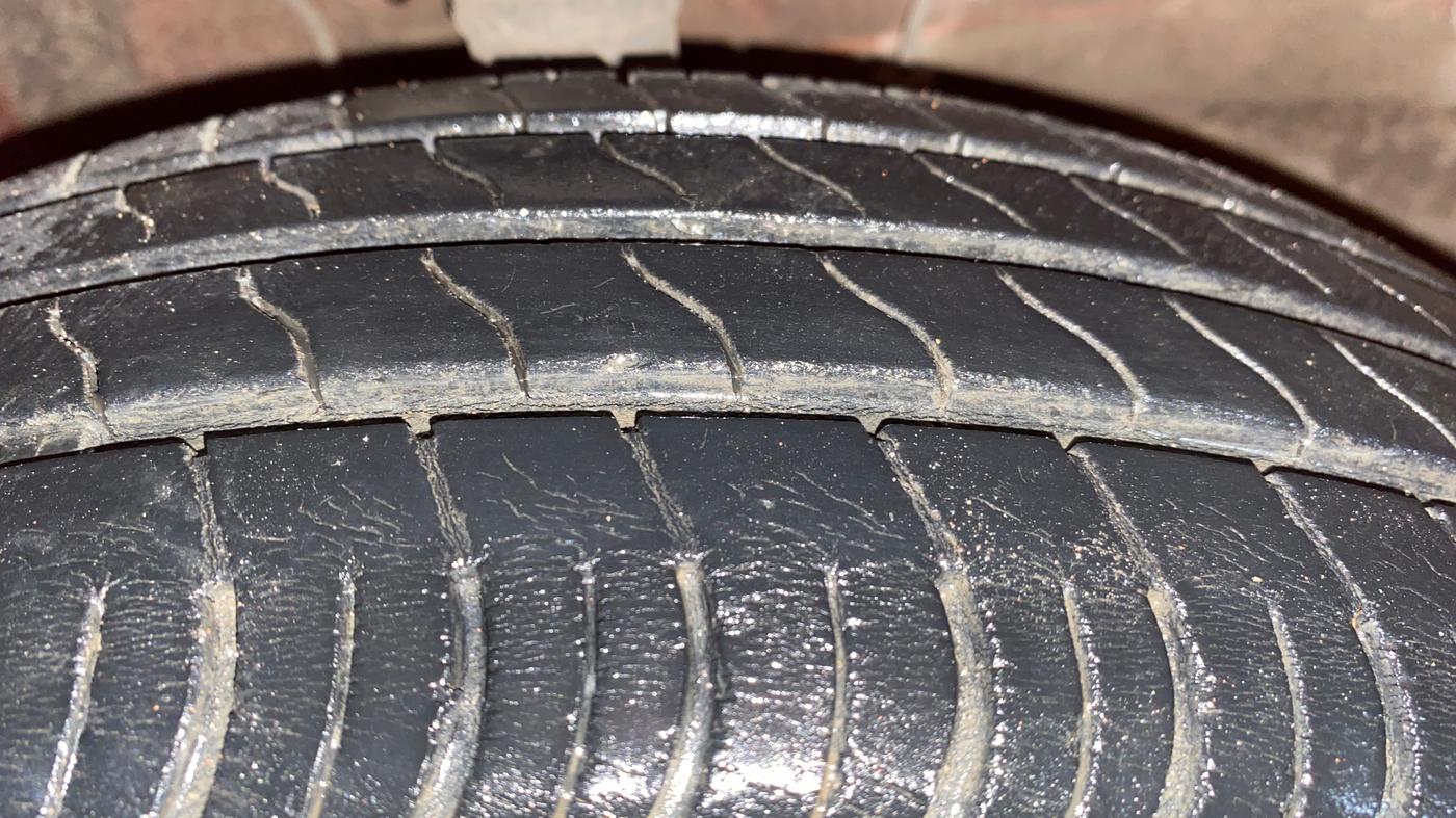 2022 Maruti S PRESSO VXI+, Petrol, Manual, 14,225 km, Right Front Tyre Tread