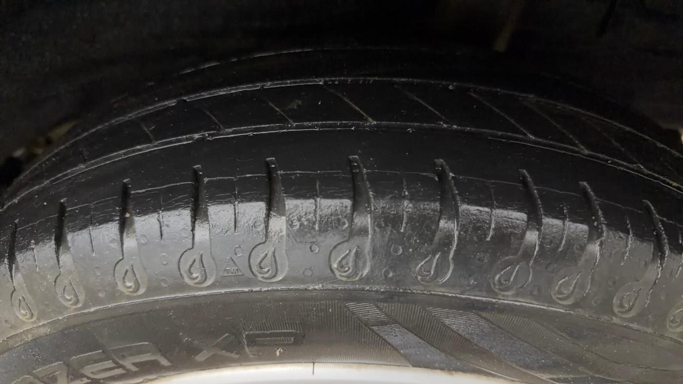 2022 Renault Kwid RXL, Petrol, Manual, 48,014 km, Left Rear Tyre Tread