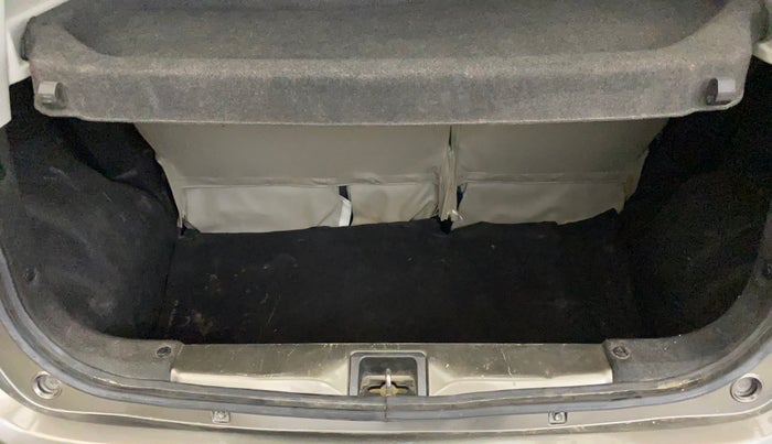 2019 Maruti New Wagon-R VXI 1.2, Petrol, Manual, 67,064 km, Boot Inside