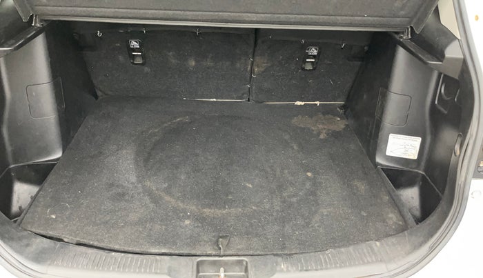 2021 Maruti S Cross SIGMA 1.5, Petrol, Manual, 98,356 km, Boot Inside