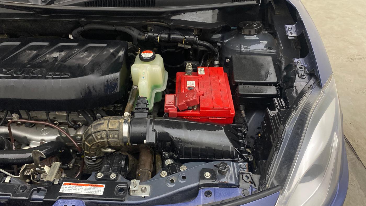 2017 Maruti Dzire ZDI PLUS, Diesel, Manual, 86,592 km, Engine View - Left