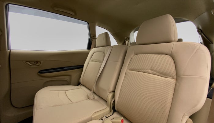 2015 Honda Mobilio 1.5 S I VTEC, Petrol, Manual, 24,942 km, Right Side Rear Door Cabin