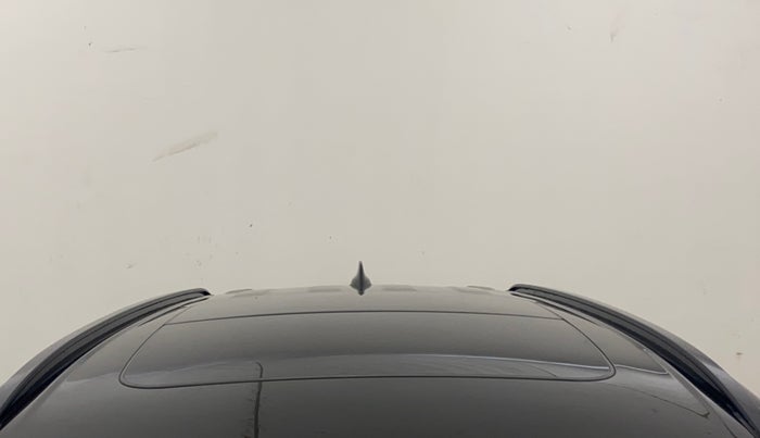 2022 Maruti Grand Vitara ALPHA SMART HYBRID AT, Petrol, Automatic, 18,513 km, Moonroof/ Sunroof