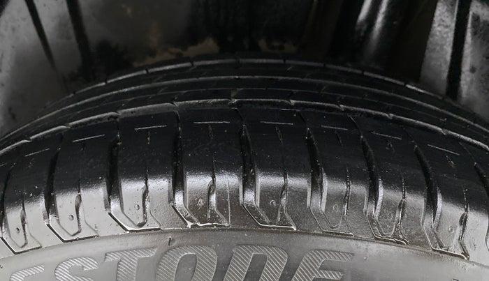 2022 Maruti XL6 ALPHA AT, Petrol, Automatic, 19,512 km, Left Rear Tyre Tread