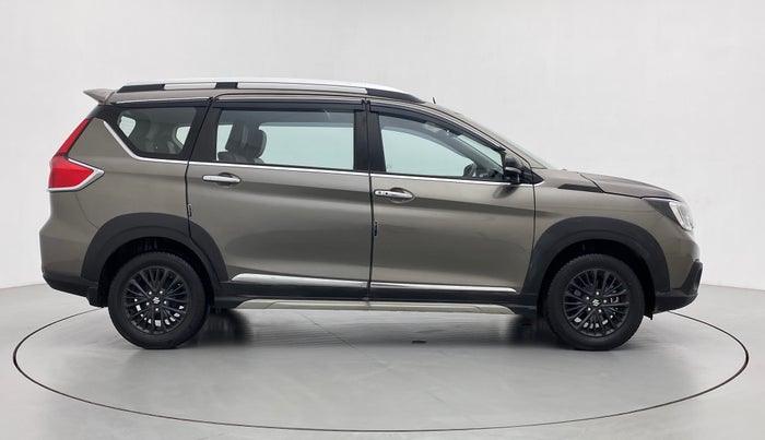 2022 Maruti XL6 ALPHA AT, Petrol, Automatic, 19,512 km, Right Side View