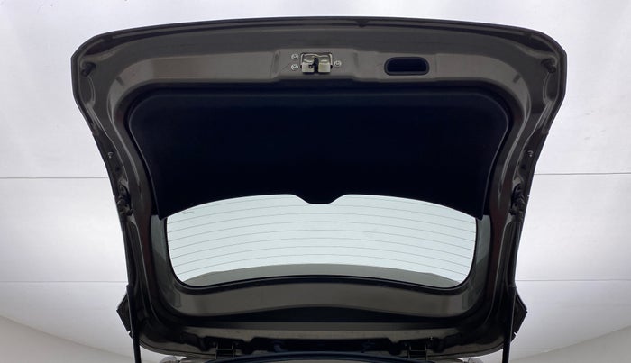 2022 Maruti XL6 ALPHA AT, Petrol, Automatic, 19,512 km, Boot Door Open