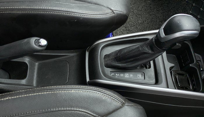2022 Maruti XL6 ALPHA AT, Petrol, Automatic, 19,512 km, Gear Lever