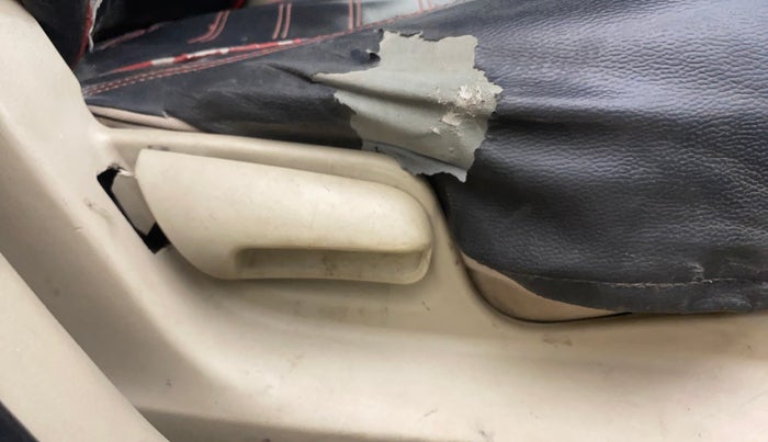 2017 Maruti Swift Dzire VDI, Diesel, Manual, 76,206 km, Driver Side Adjustment Panel