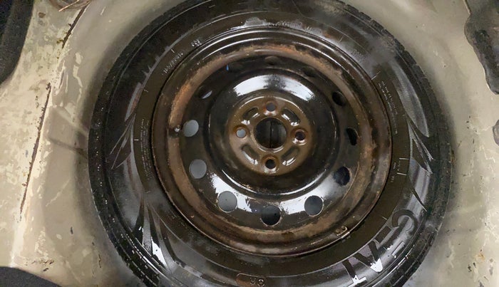 2017 Maruti Swift Dzire VDI, Diesel, Manual, 76,206 km, Spare Tyre