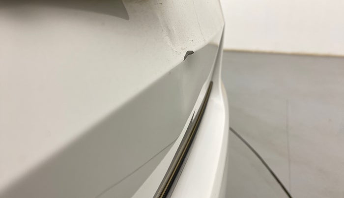 2018 Volkswagen Ameo TRENDLINE 1.0L, Petrol, Manual, 71,413 km, Dicky (Boot door) - Slightly dented