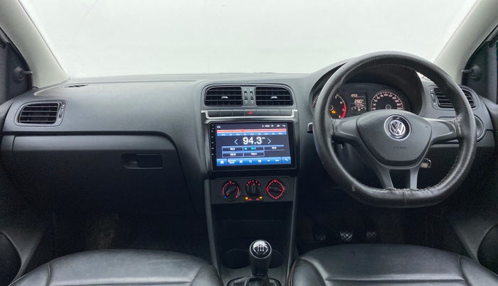 2018 Volkswagen Ameo TRENDLINE 1.0L, Petrol, Manual, 71,413 km, Dashboard