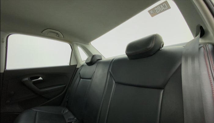 2018 Volkswagen Ameo TRENDLINE 1.0L, Petrol, Manual, 71,413 km, Right Side Rear Door Cabin
