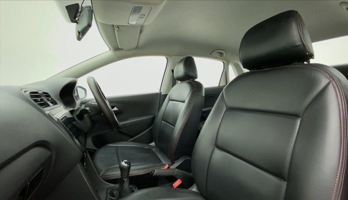 2018 Volkswagen Ameo TRENDLINE 1.0L, Petrol, Manual, 71,413 km, Right Side Front Door Cabin