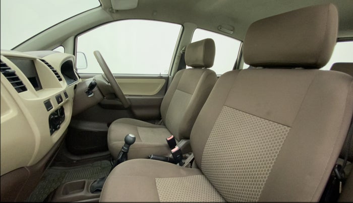 2011 Maruti Zen Estilo LXI, Petrol, Manual, 49,571 km, Right Side Front Door Cabin