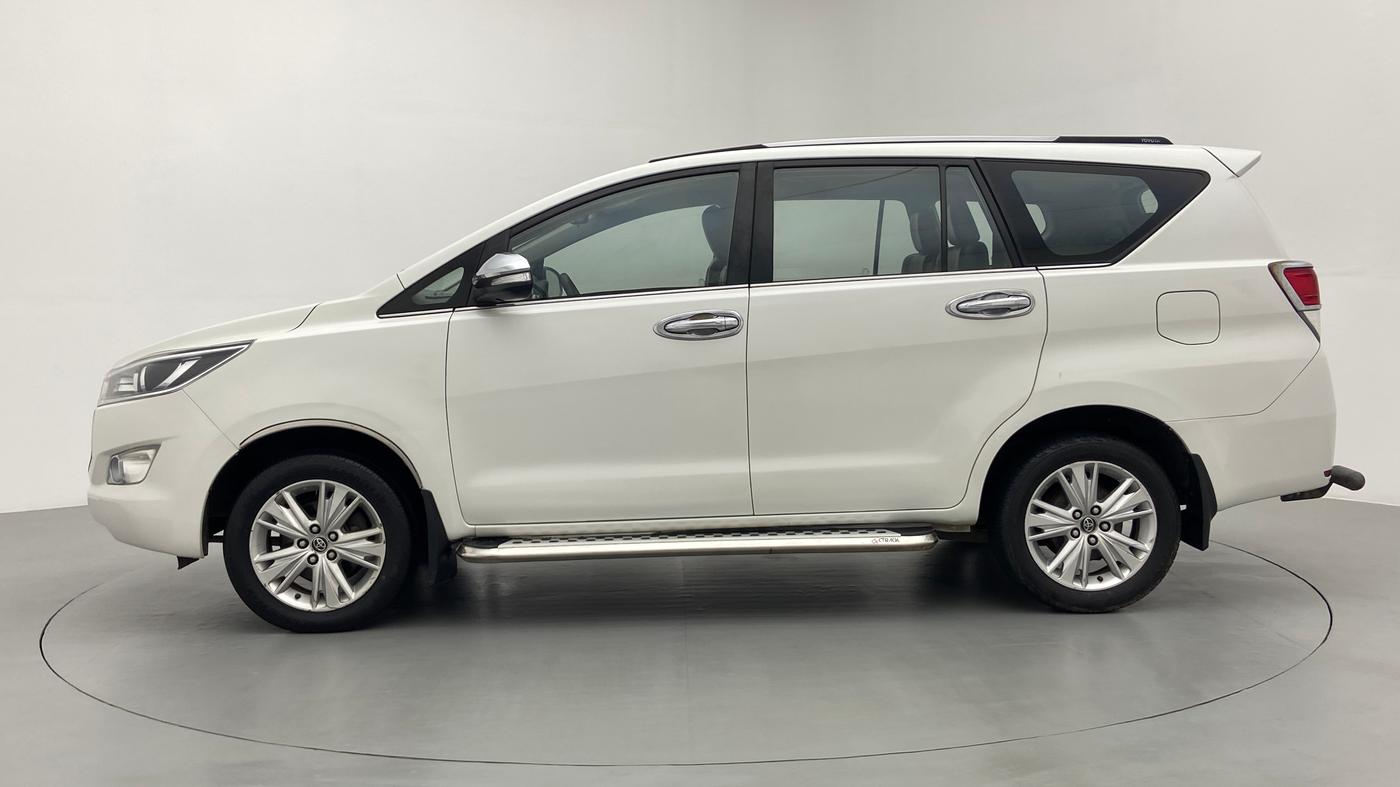 2016 Toyota Innova Crysta 2.4 ZX 7 STR, Diesel, Manual, 1,54,960 km, Left Side