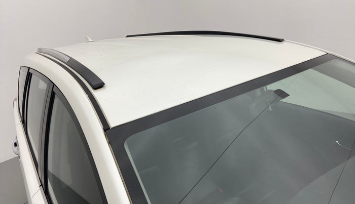 2016 Toyota Innova Crysta 2.4 ZX 7 STR, Diesel, Manual, 1,54,960 km, Roof