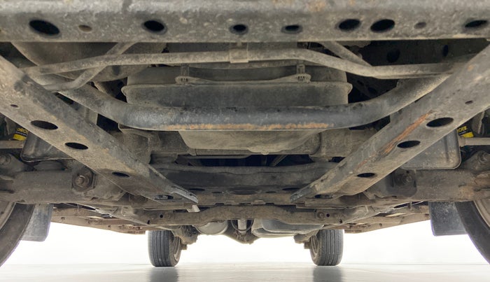 2016 Toyota Innova Crysta 2.4 ZX 7 STR, Diesel, Manual, 1,54,960 km, Front Underbody