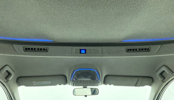 2016 Toyota Innova Crysta 2.4 ZX 7 STR, Diesel, Manual, 1,54,960 km, Rear AC Vents