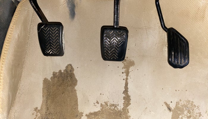 2015 Toyota Etios Liva G, Petrol, Manual, 91,842 km, Pedals