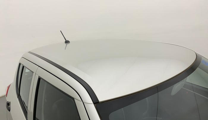 2017 Maruti Swift LXI (O), Petrol, Manual, 27,468 km, Roof