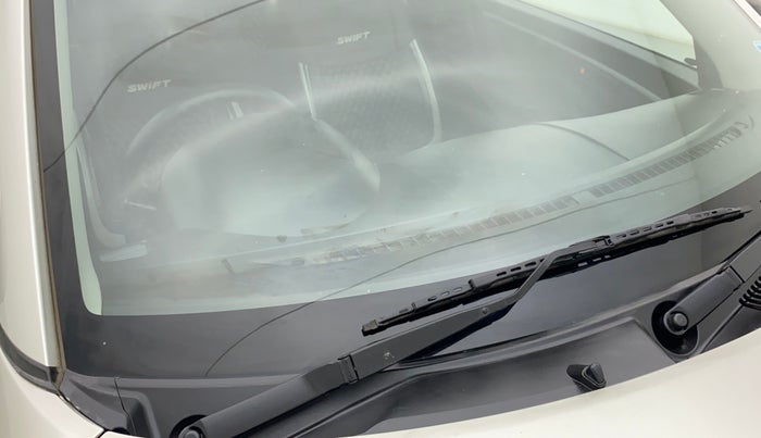 2017 Maruti Swift LXI (O), Petrol, Manual, 27,468 km, Front windshield - Minor spot on windshield