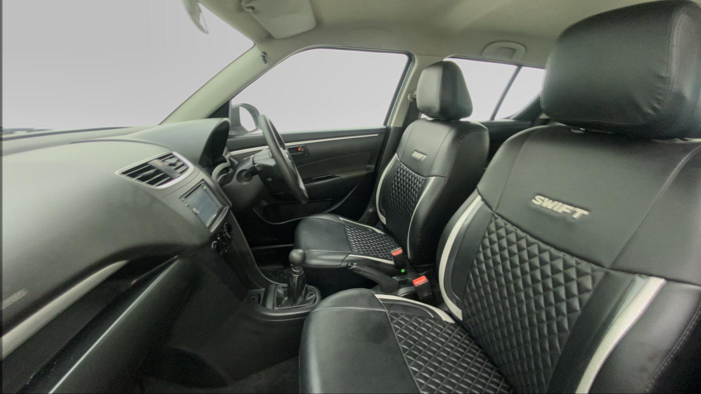 2017 Maruti Swift LXI (O), Petrol, Manual, 27,468 km, Right Side Front Door Cabin