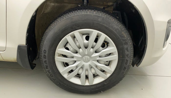 2017 Maruti Swift LXI (O), Petrol, Manual, 27,468 km, Right Front Wheel