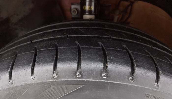 2015 Volkswagen Polo GT TSI AT, Petrol, Automatic, 65,491 km, Left Front Tyre Tread