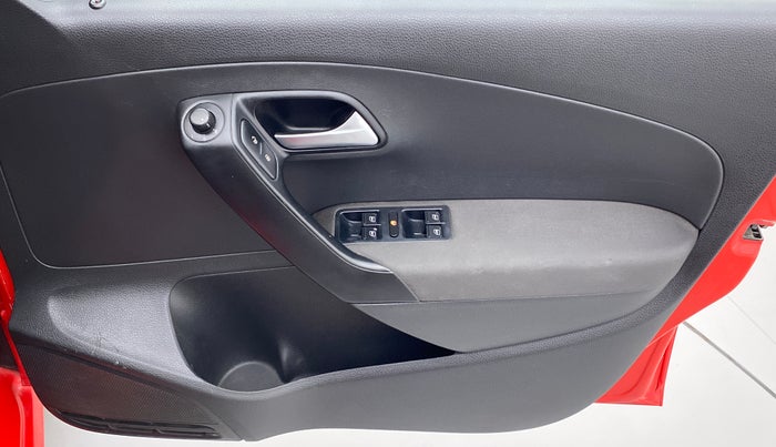 2015 Volkswagen Polo GT TSI AT, Petrol, Automatic, 65,491 km, Driver Side Door Panels Control