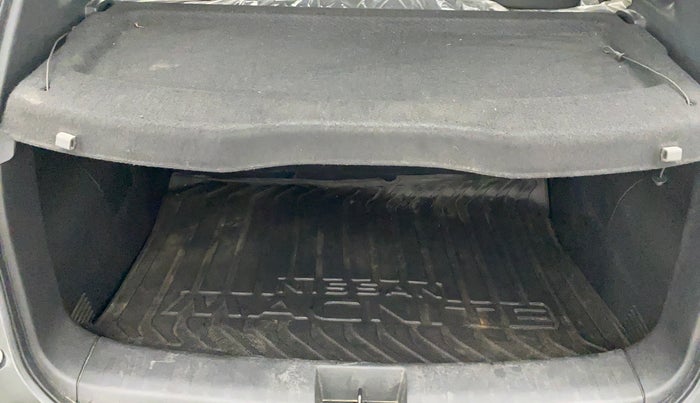 2021 Nissan MAGNITE XL, Petrol, Manual, 42,546 km, Dicky (Boot door) - Parcel tray missing