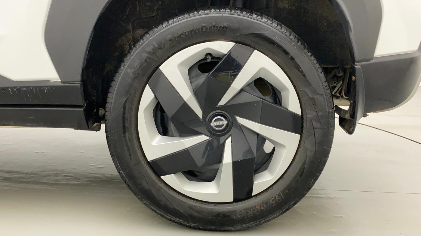 2021 Nissan MAGNITE XL, Petrol, Manual, 42,546 km, Left Rear Wheel