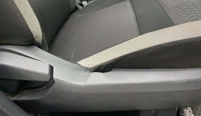 2021 Nissan MAGNITE XL, Petrol, Manual, 42,546 km, Driver Side Adjustment Panel