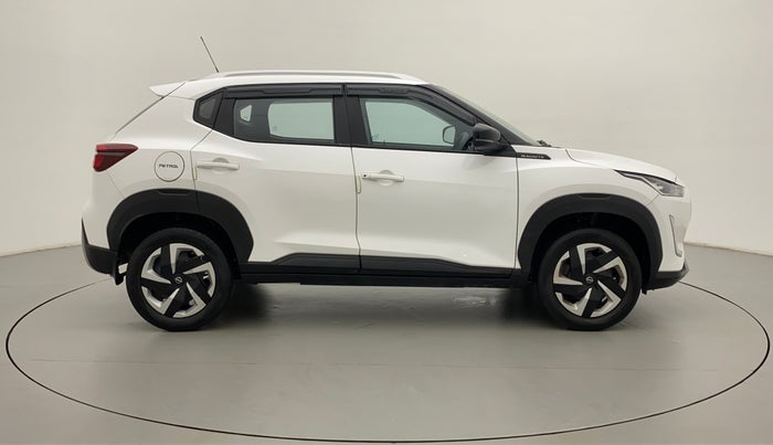 2021 Nissan MAGNITE XL, Petrol, Manual, 42,546 km, Right Side View