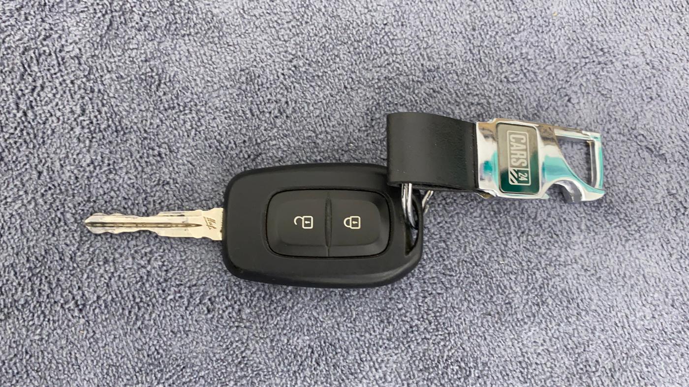 2021 Nissan MAGNITE XL, Petrol, Manual, 42,546 km, Key Close Up