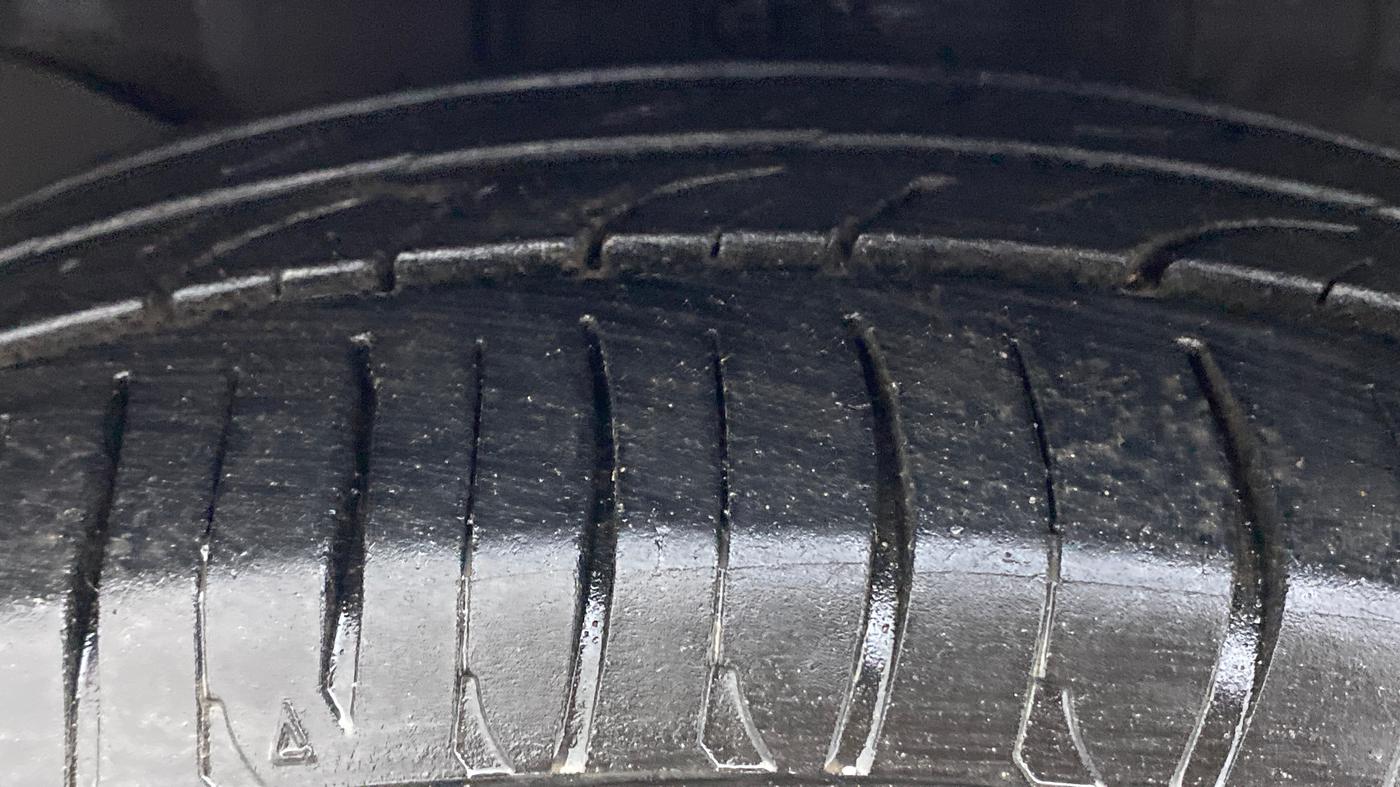 2020 Honda Amaze VX AT I DTEC, Diesel, Automatic, 70,079 km, Left Front Tyre Tread