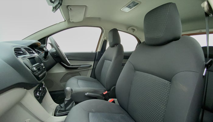 2018 Tata Tiago XZ 1.2 REVOTRON, Petrol, Manual, 12,312 km, Right Side Front Door Cabin