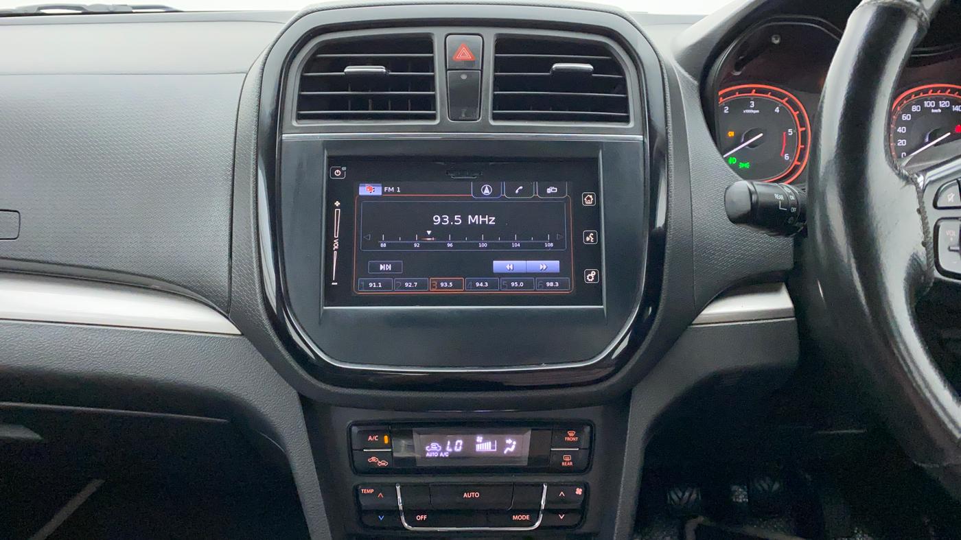 2016 Maruti Vitara Brezza ZDI PLUS DUAL TONE, Diesel, Manual, 93,509 km, Air Conditioner