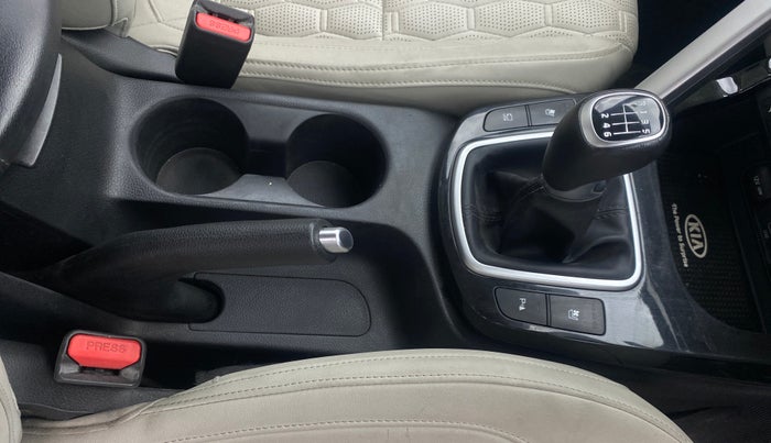 2020 KIA SELTOS HTX PLUS 1.5 DIESEL, Diesel, Manual, 38,613 km, Gear Lever