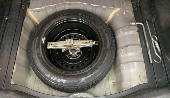 2012 Honda Jazz 1.2L I-VTEC SELECT, Petrol, Manual, 97,945 km, Spare Tyre